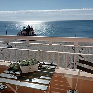 Primera Linea De Playa A 10 Min Estepona , San Luis de Sabinillas España